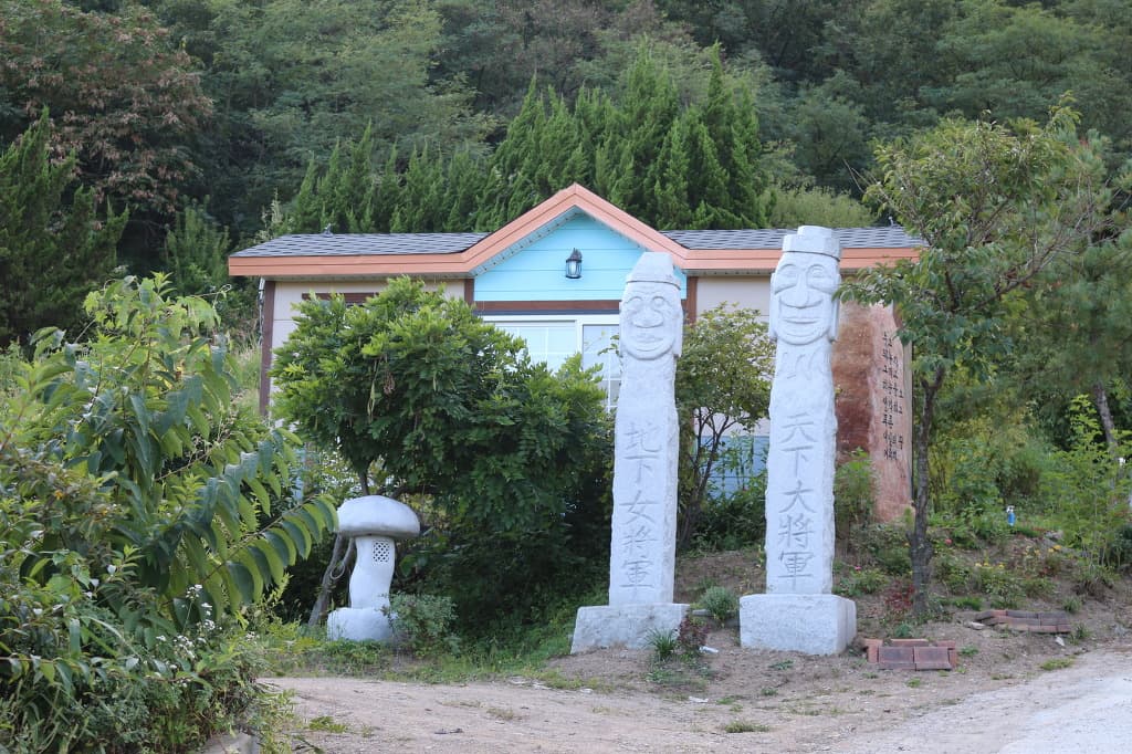 13-005.jpg