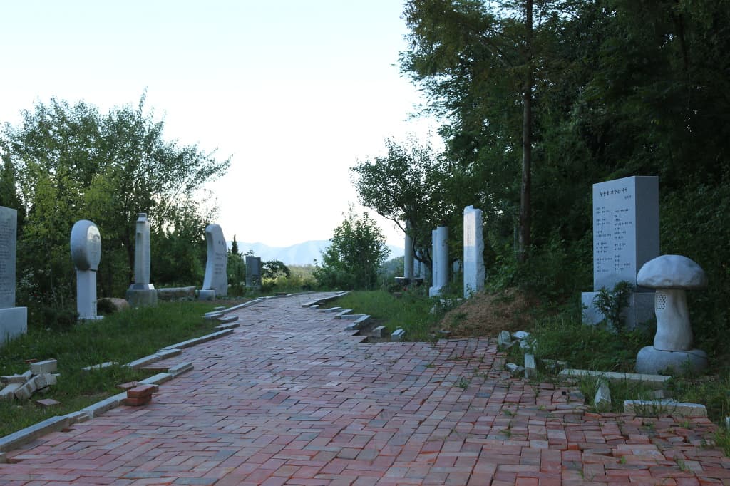 14-004.jpg